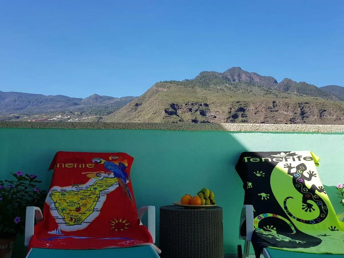 The Happiness Penthouse Dream Holiday At 100M Beach Candelaria 0*,  Spagna